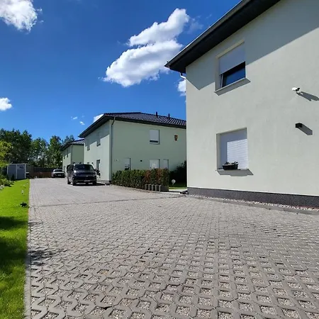 Ferienwohnungen Im Grund 22, 22A, 22C Birkenstein Hoppegarten Esterno foto
